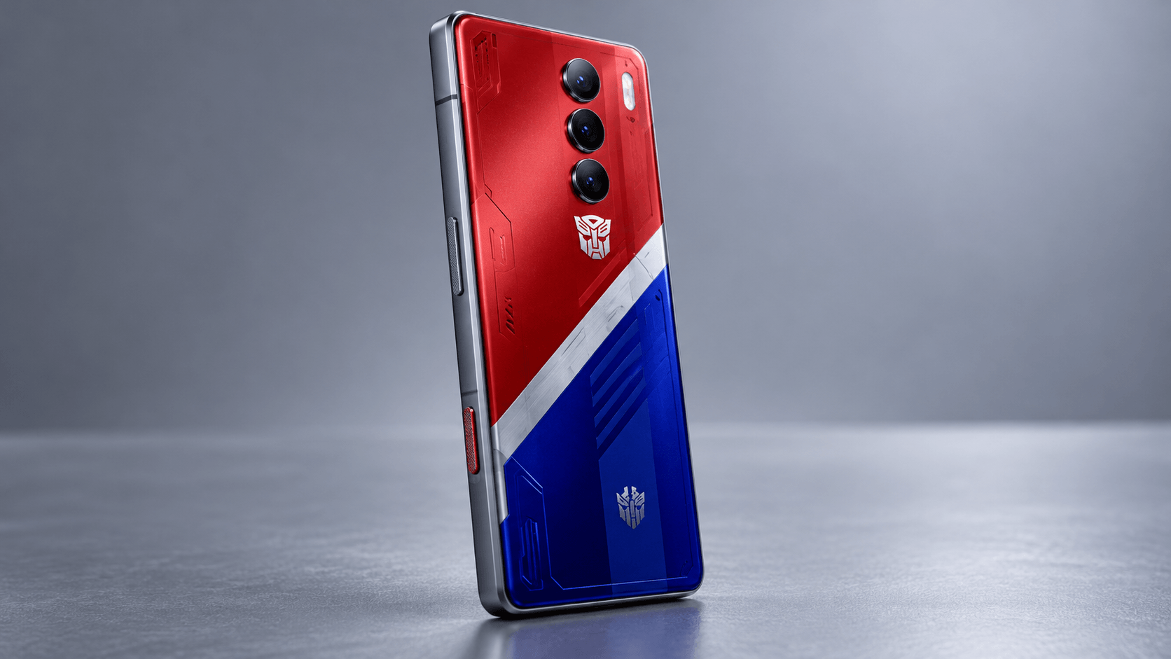 Nubia RedMagic 8 Pro+ Optimus Prime Edition